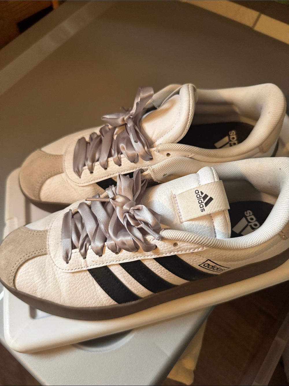 Adidas Sambas